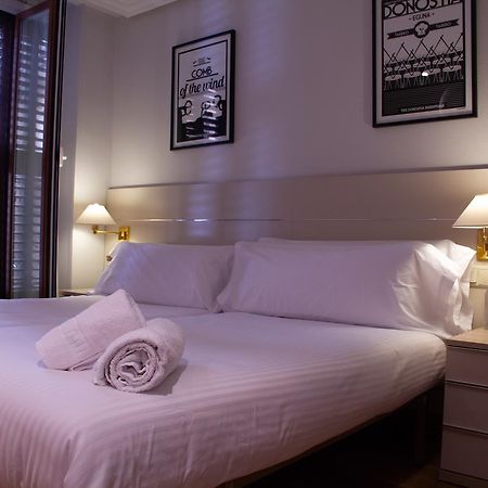 Pension Larrea San Sebastián Eksteriør billede